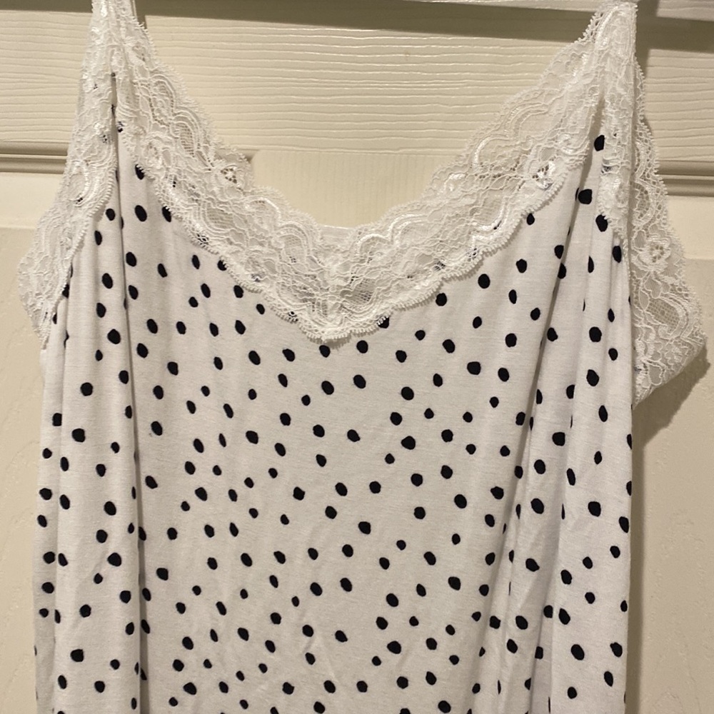 Black and white Polka dot tank top in size 18/20